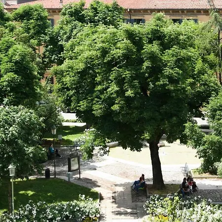 Alojamento de Acomodação e Pequeno-almoço Ariel Verona